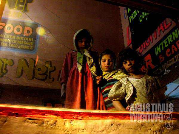 Beggar girls of Rawalpindi