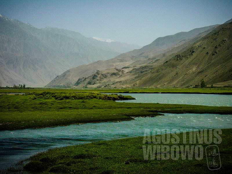 5.Pemandangan daerah utara Afghanistan lebih mirip Asia Tengah (AGUSTINUS WIBOWO)