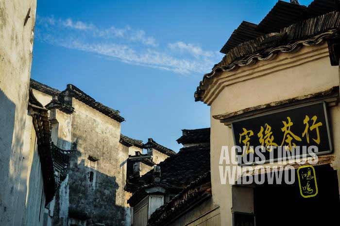 Arsitektur kuno menjadi daya tarik utama di Xidi dan Hongchun (AGUSTINUS WIBOWO)