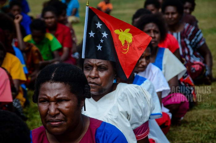 Papua Nugini mendapat kemerdekaannya dari Australia