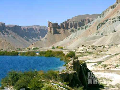 Band-e-Haibat lake is the holiest among the six majestic Band-e-Amir lakes. Legend says that the majestic deep blue lakes were created by the power of the Hazrat Ali, Ali bin Abi Thalib, the first Imam for the Shiites. Many Shiites (mostly Hazara Afghans) come to the lake for a dip to heal all of their diseases.