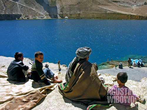 Pilgrims come to the holy lake of Band-e-Haibat, one of the majestic Band-e-Amir lakes. Hazrat Ali (Ali bin Abi Thalib, the fourth Caliph and the first Imam of the Shiites) is belived to have stood there, and a little temple is built for him. The pilgrims, mostly Shiites, believe that if they dip in the freezingly cold water, all of their diseases will be healed and sins will be forgiven.