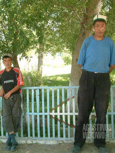 Jenghizbek, the national record of the tallest man in Kyrgyzstan