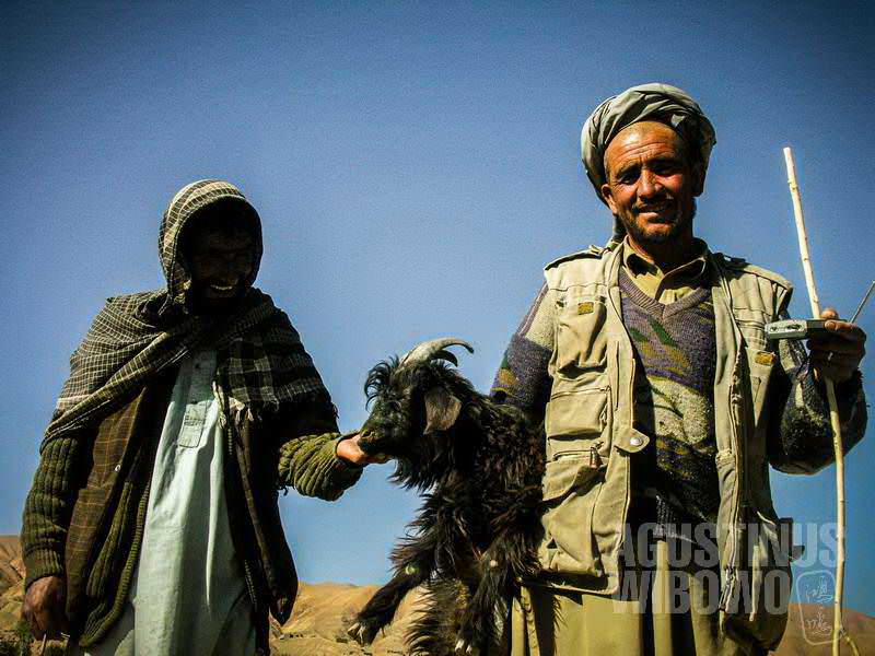 2.Hampir semua penduduk Bamiyan pernah menjadi pengungsi karena perang. (AGUSTINUS WIBOWO)