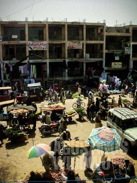 Pemandangan pasar di Kandahar (AGUSTINUS WIBOWO)