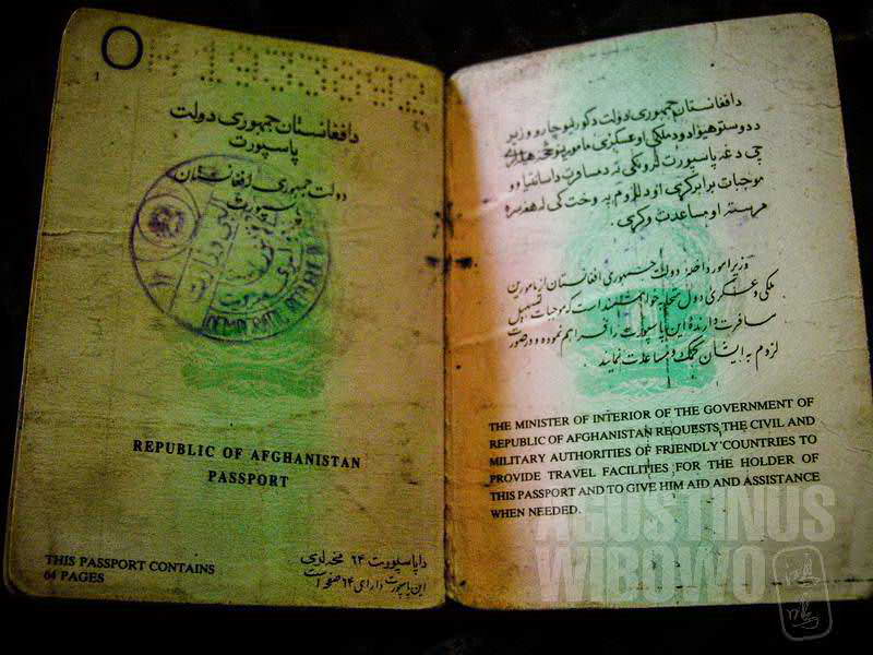 4.Penampakan paspor Afghanistan (AGUSTINUS WIBOWO)