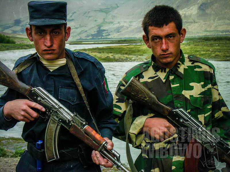 3.Para tentara yang berangkat ke perbatasan Tajikistan (AGUSTINUS WIBOWO)