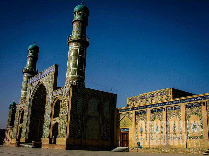 2.Herat adalah kota yang religius, dengan peninggalan masjid berusia 800 tahun (AGUSTINUS WIBOWO)