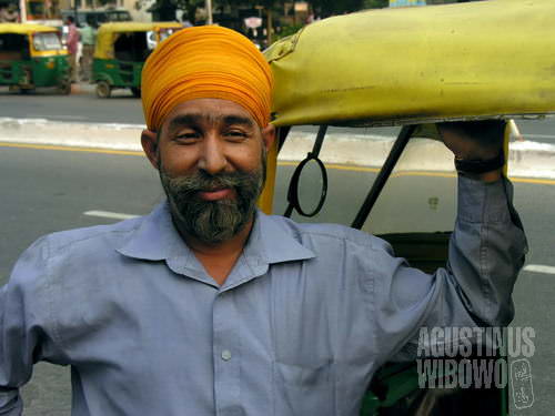 Seorang sopir autorickshaw dari Delhi. (AGUSTINUS WIBOWO)