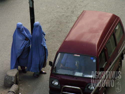 Perempuan Afghan di persimpangan  